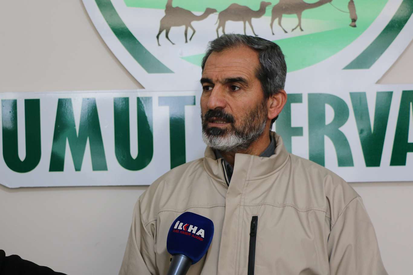 Şanlıurfa Umut Kervanı Başkanı Çelik: İdlib'de barınma yeri ve çadıra ihtiyaç var Şanlıurfa Umut Kervanı Başkanı Çelik: İdlib'de barınma yeri ve çadıra ihtiyaç var